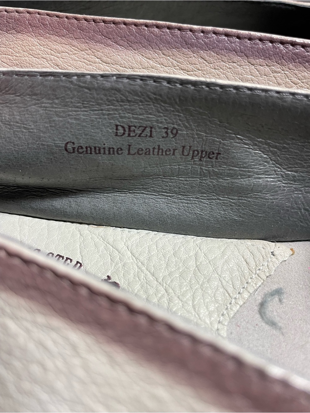 L'Artiste Spring Step Women's Floral Leather Loafers in  Dezi Pale Purple - Picture 5 of 6